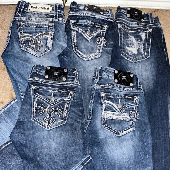 Rock Revival and Miss Me Jean Bundle - Picture 2 of 6